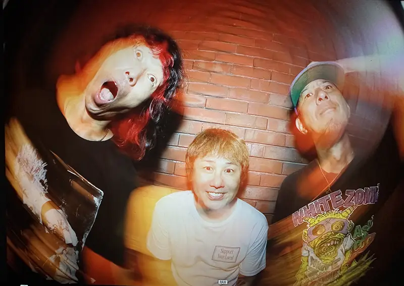 Hi-STANDARD